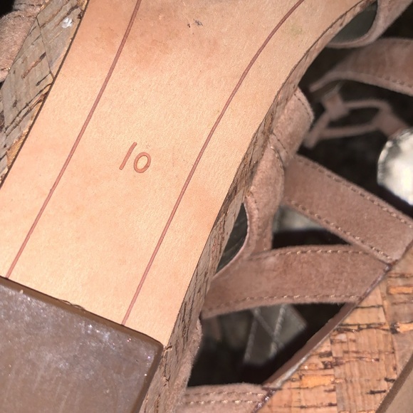 SAM EDELMAN. Women's Size 10. Beige color. - Picture 5 of 5